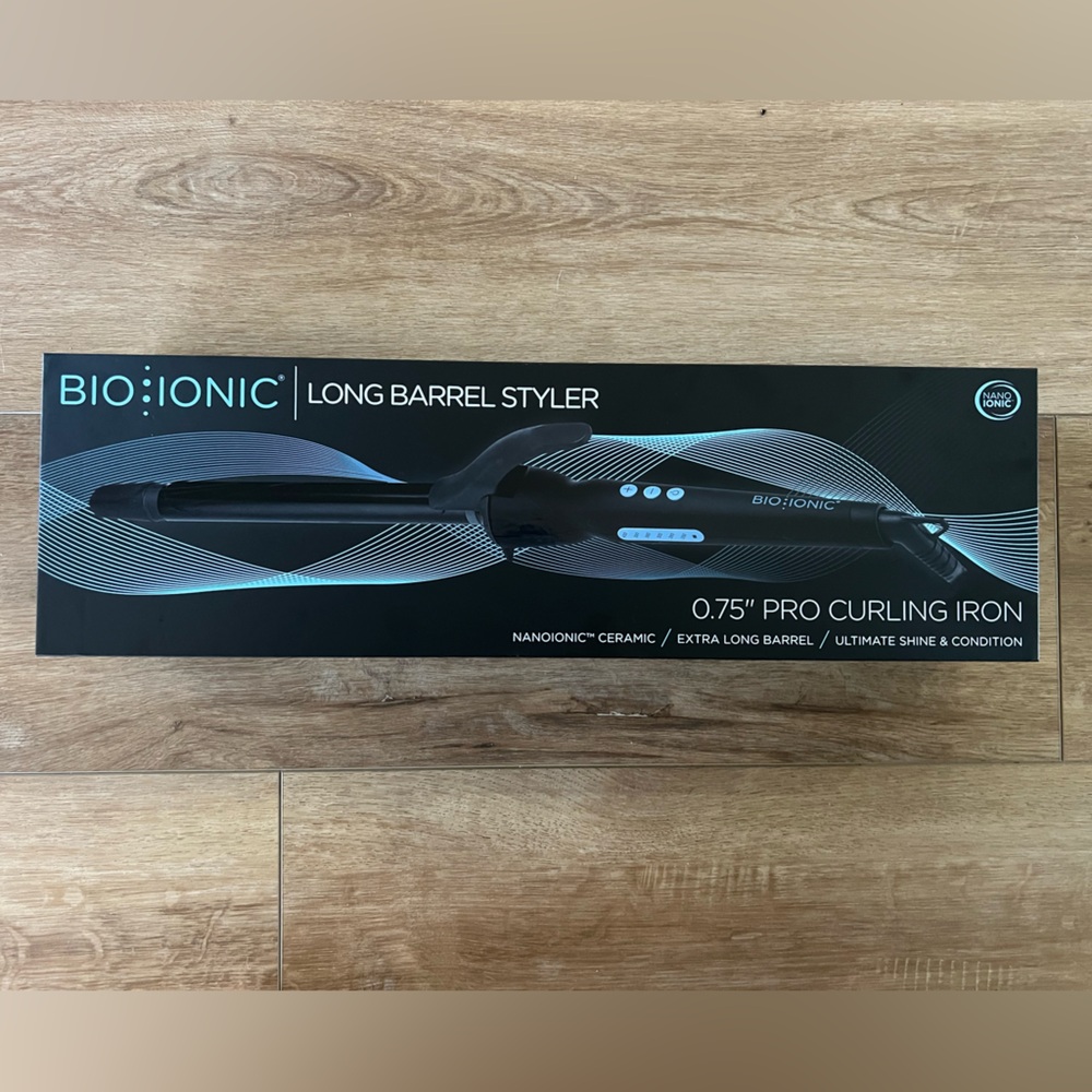 Bio Ionic Long Barrel Styler 0.75in Pro Curling Iron